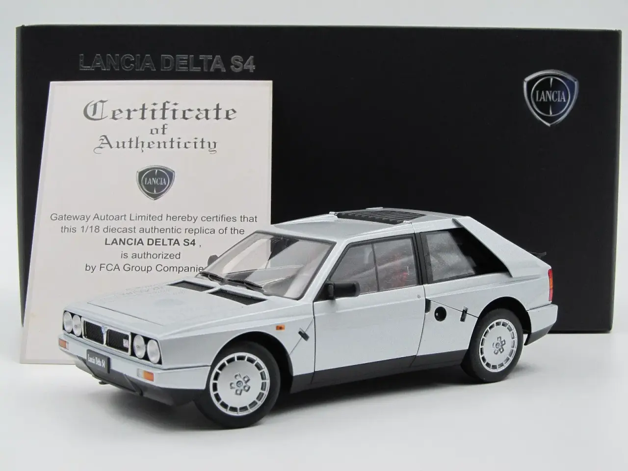 Billede 1 - 1985 Lancia Delta S4 1:18 - AUTOart