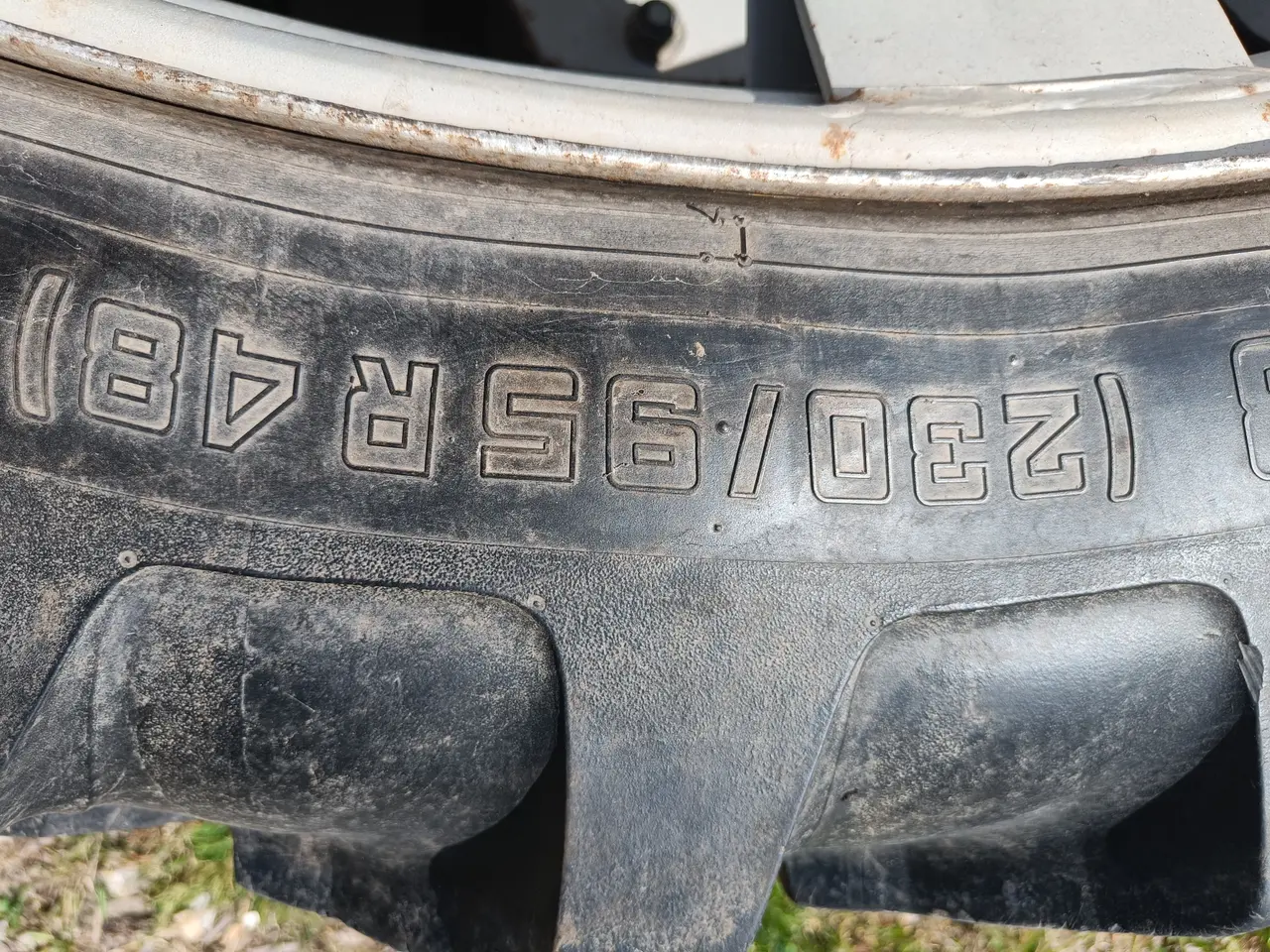 Billede 3 - Sprøjtehjul 230/95 R 48