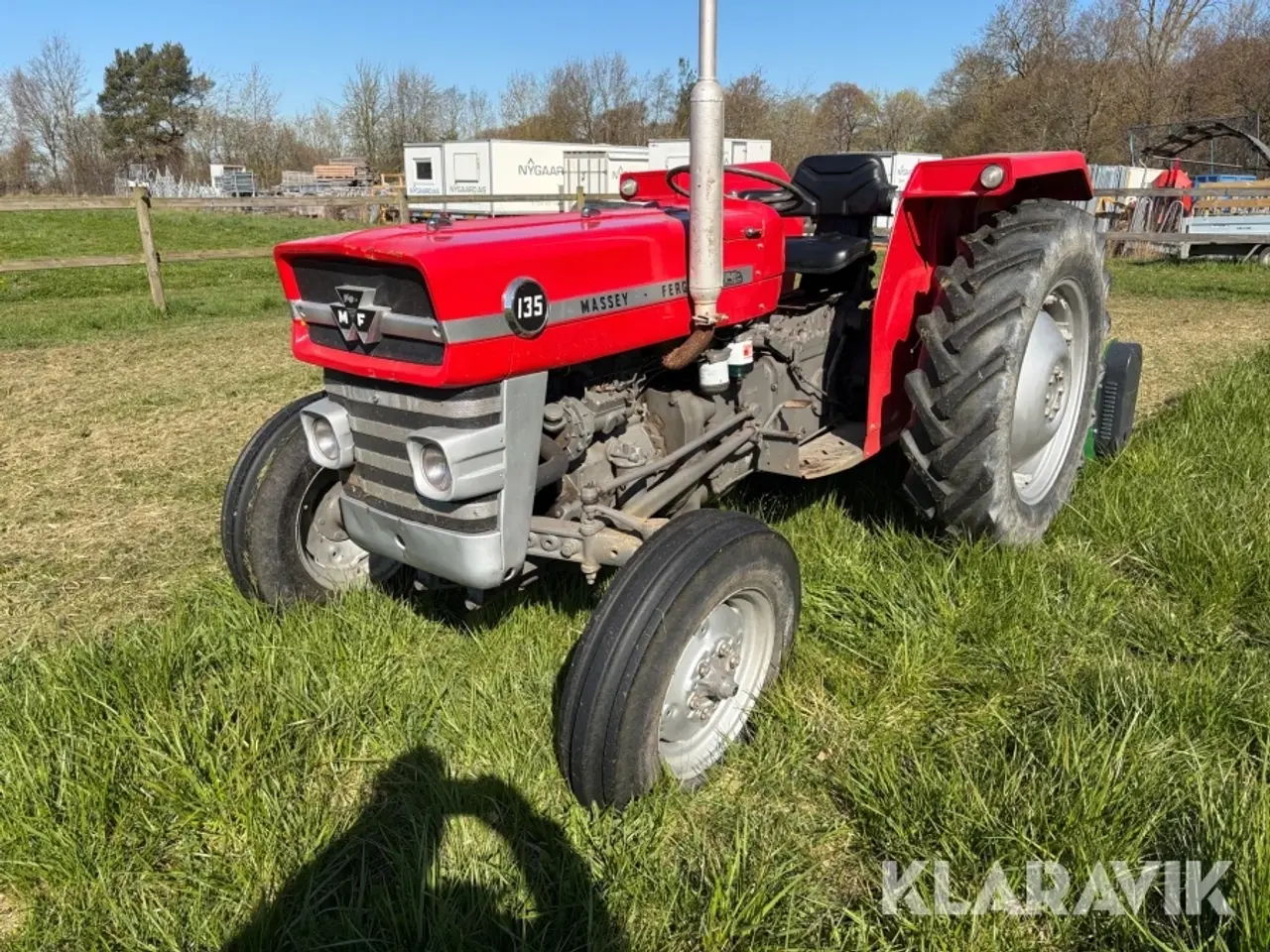 Billede 1 - Traktor Massey Ferguson 135