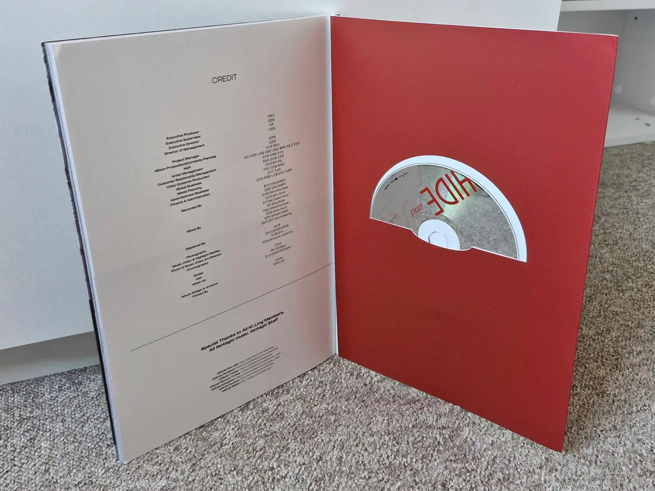 Billede 3 - WEKI MEKI - HIDE and SEEK (HIDE Version), Fotokort