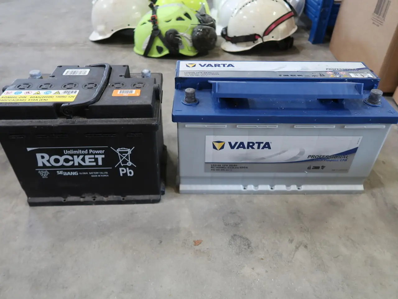 Billede 1 - 2 stk. Bil batterier