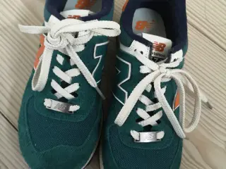 New Balance 574 Sneakers Green