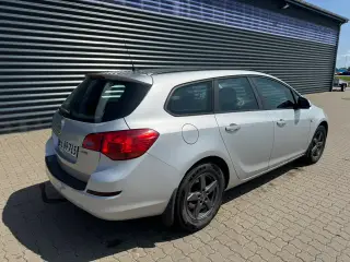 Opel Astra H Sports Tourer 1,7 CDTi 125Hk nysynet