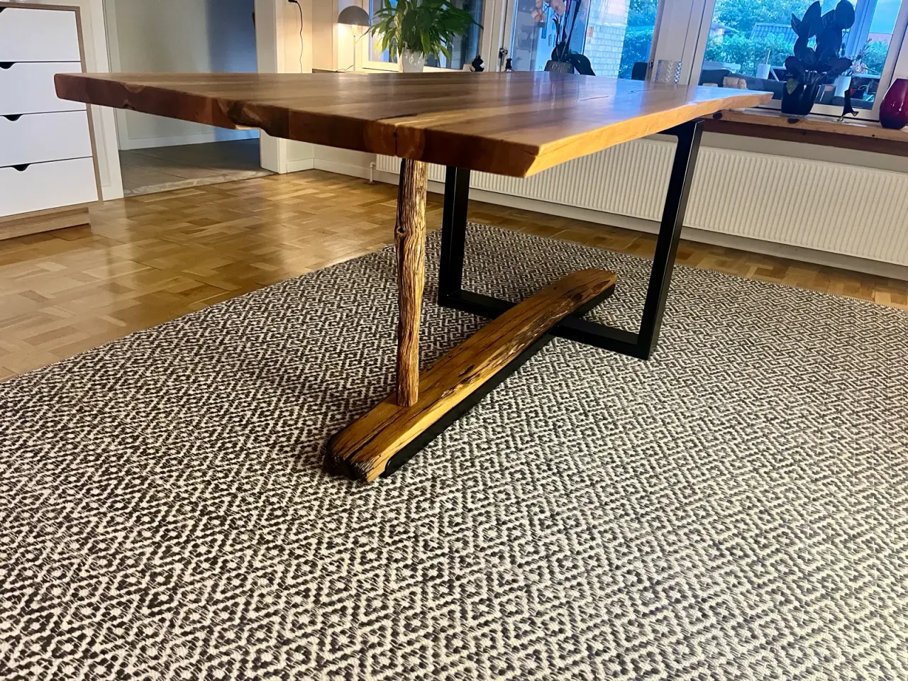 Billede 3 - Kom med et bud - Plankebord i Amerikansk Valnød