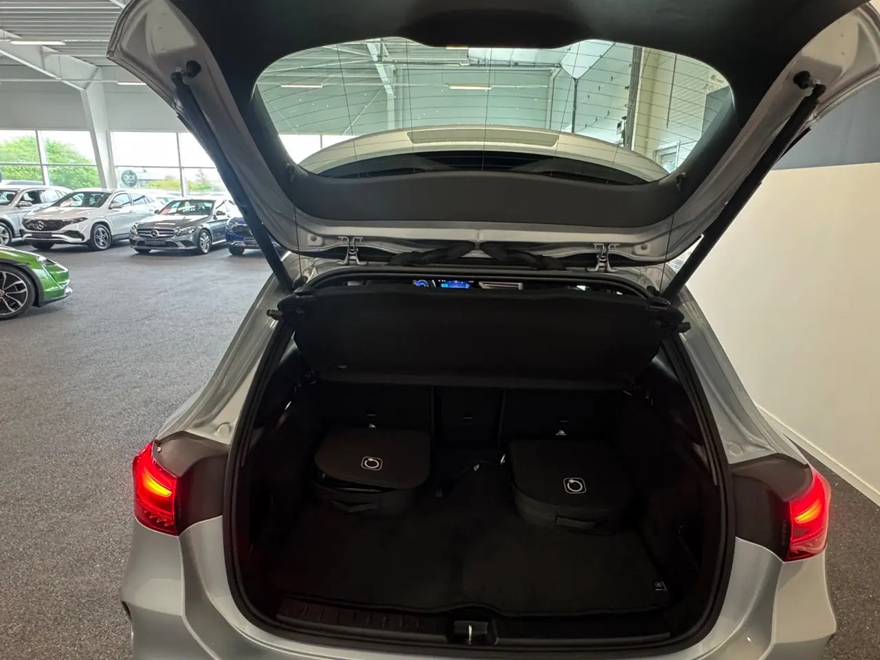 Billede 5 - Mercedes EQA250+  AMG Line