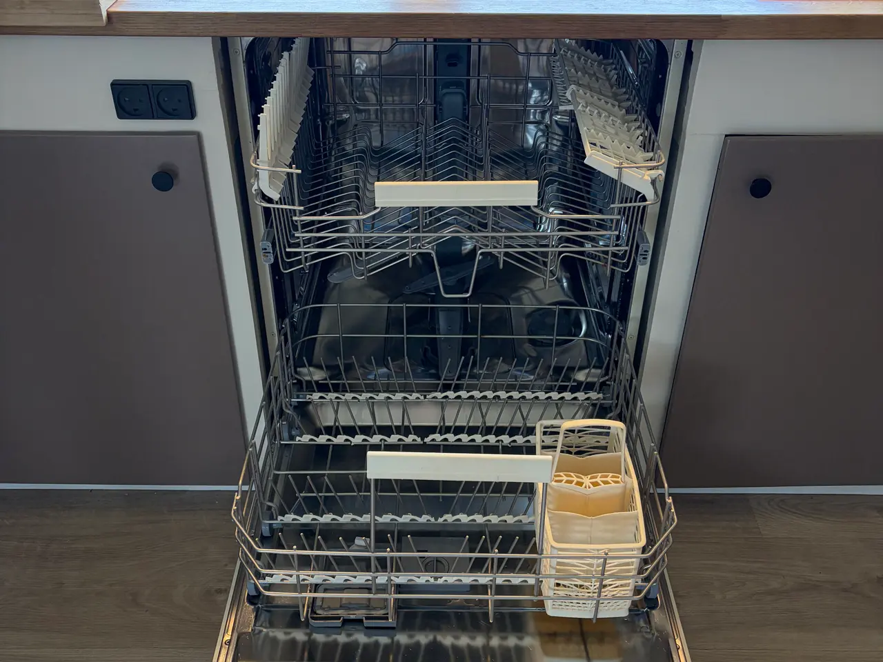 Billede 4 - SMEG retro opvaskemaskine 