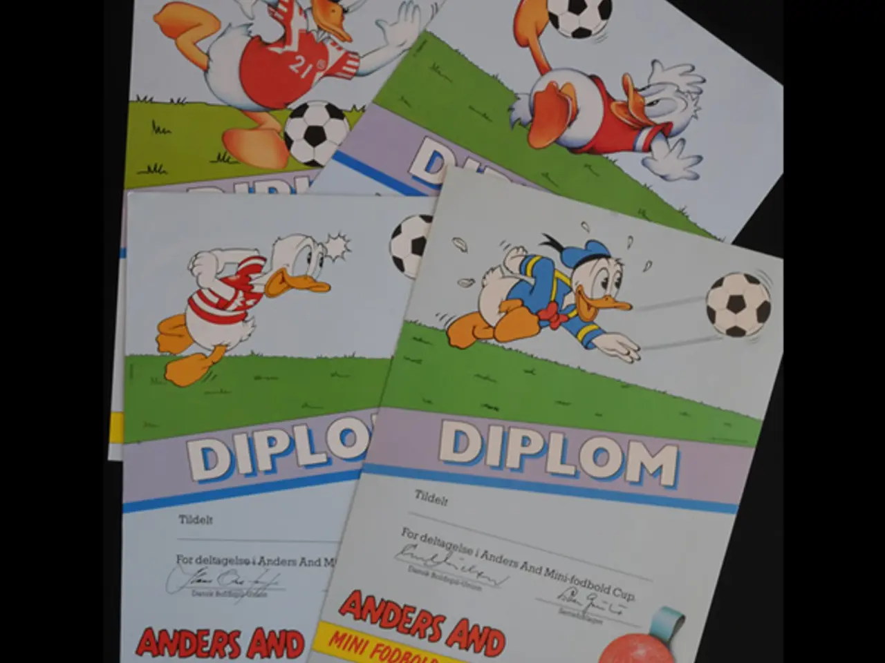Billede 2 - Anders And medaljer KØBES