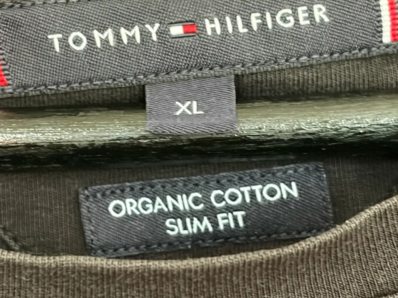 Billede 4 - Tommy Hilfiger langærmet T-shirt XL sort