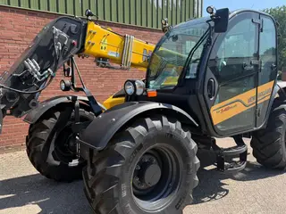 New Holland TH7.42 Plus Den nye model NewHolland TH 7.42 PLUS 133hk med masser af udstyr og 6F-3R PowerShift transmissioner