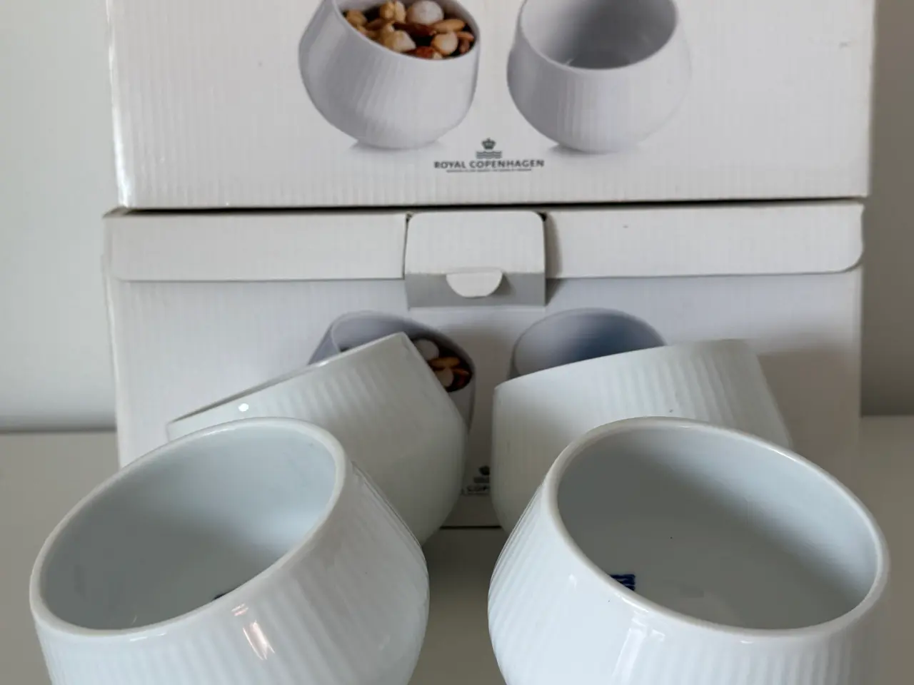 Billede 4 - Royal Copenhagen White Fluted Snack Bowls i 2 stk.