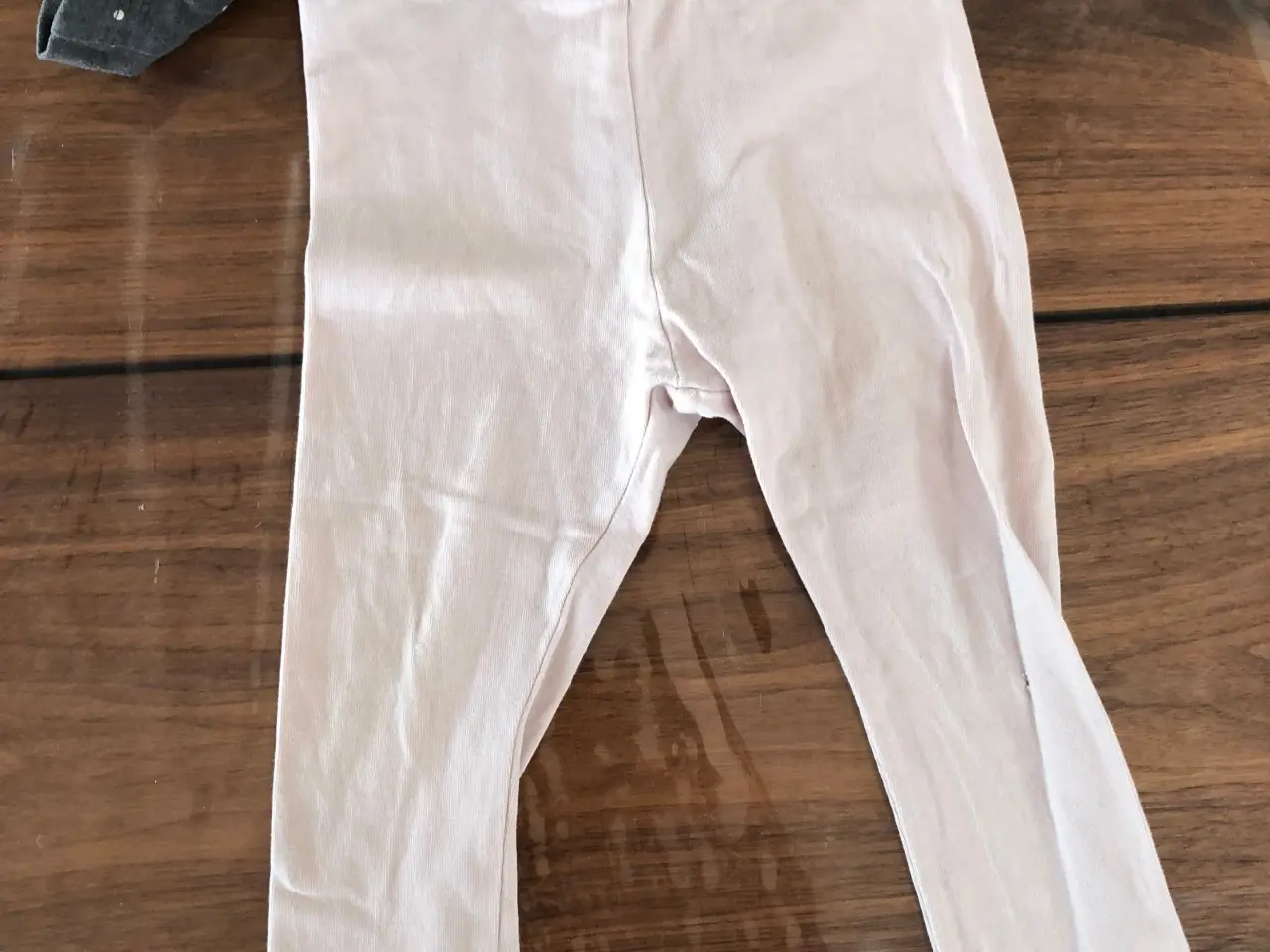 Billede 1 - H&M sæt str 86