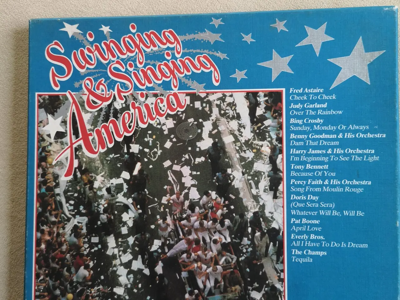 Billede 2 - 2 stk 8-lp boxe (=16 lp'er) Country/swing
