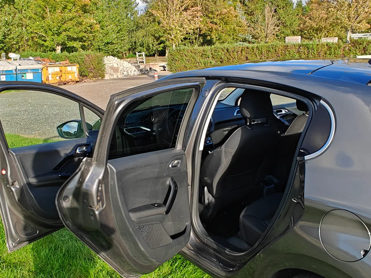 Billede 12 - Peugeot 208 1,5 BlueHDi 100 Infinity Sky sælges
