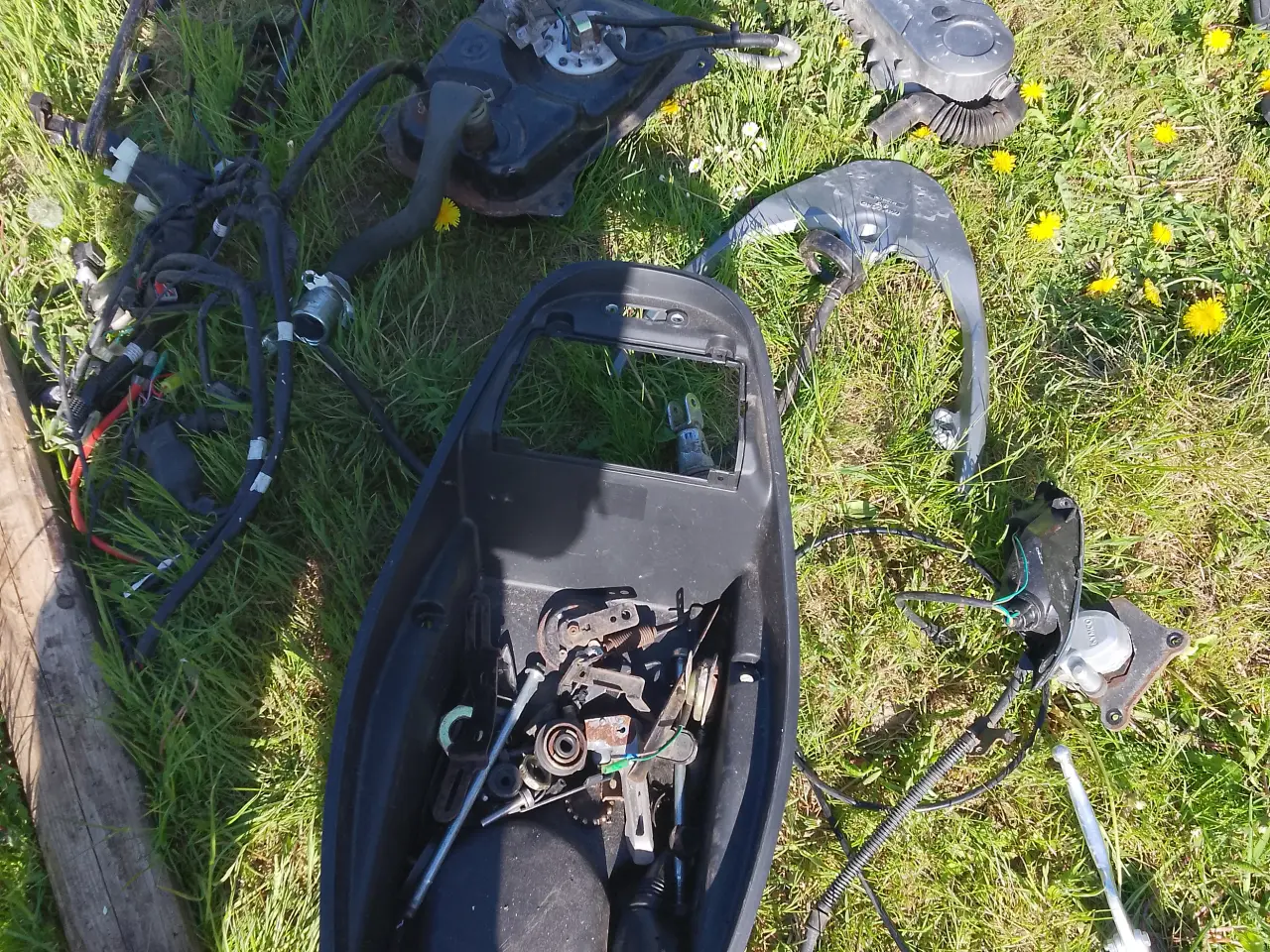 Billede 4 - Dele til Kymco Agility 16+ 4 takt