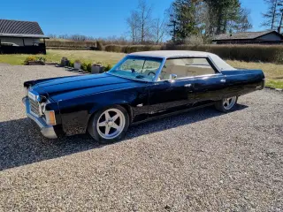 Chrysler New Yorker