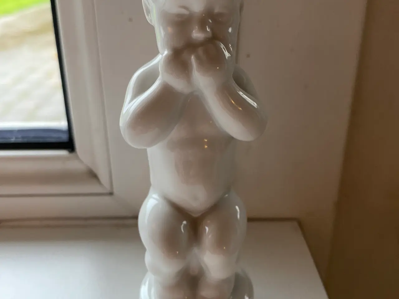 Billede 1 - Ikke Tale hvid figur Bing & Grøndahl