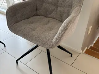 Spisebord stole med dreje base