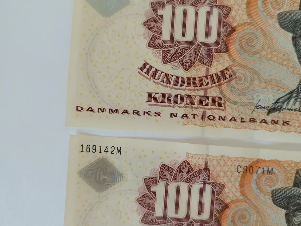 Billede 5 - 💯 Kroner. 2007. Bankfriske. Rækkefølge