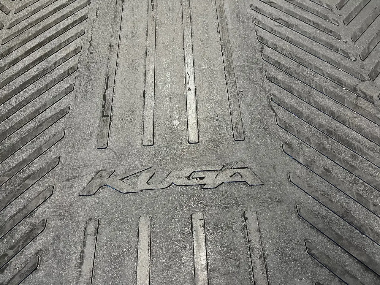 Billede 2 - Bagagerumsmåtte til Ford Kuga 2012-2019