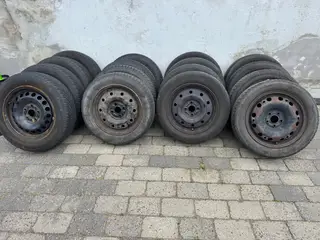 Stålfælge med brugte dæk sælges meget billigt