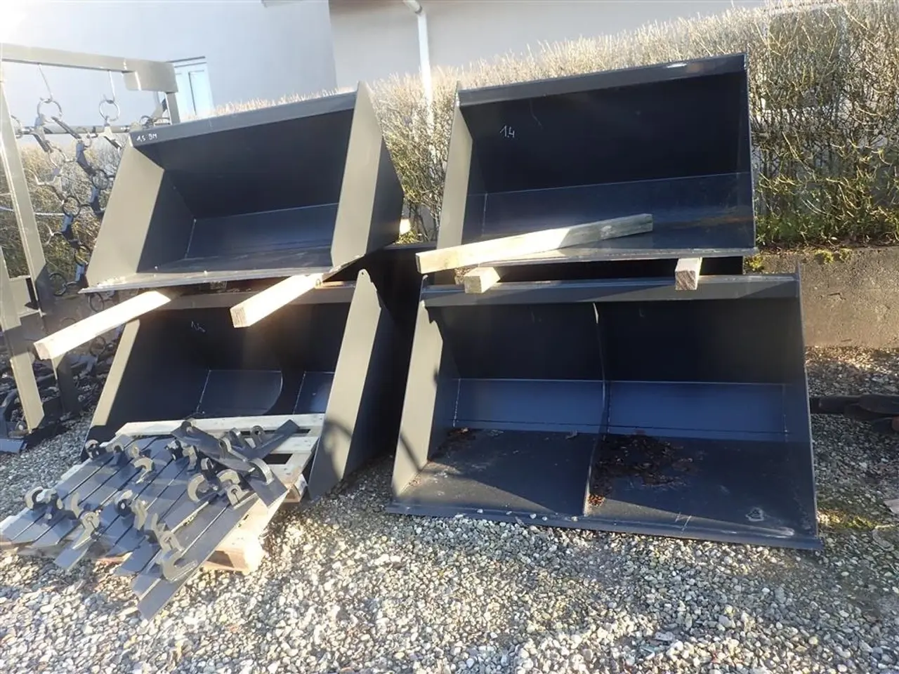 Billede 1 - - - - EM Vollum skovl 1,4m uden redskabsbeslag