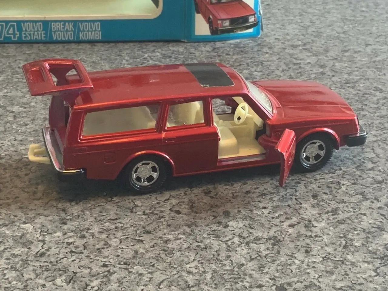 Billede 2 - Matchbox SuperKings K-74 Volvo Estate, scale 1:32
