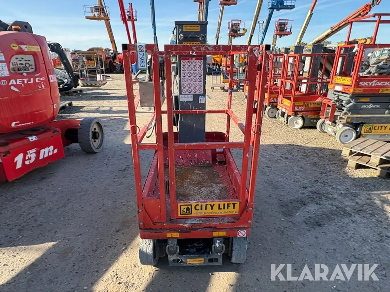 Billede 10 - Søjlelift SkyJack SJ16