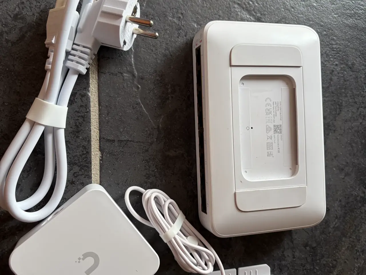 Billede 2 - Ubiquiti UniFi Switch Lite 8 PoE (52W)