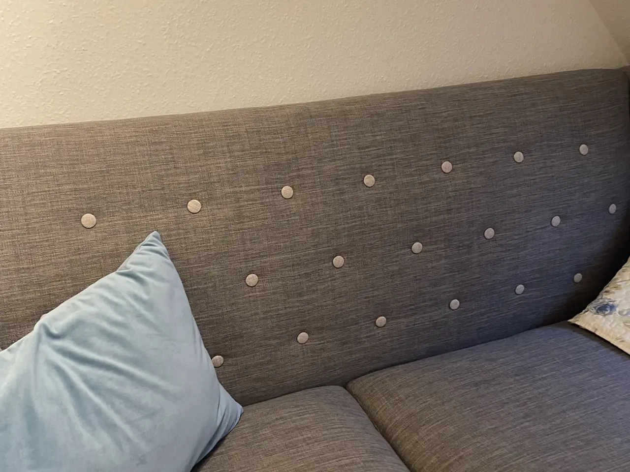 Billede 2 - Grå Sofa, brugt