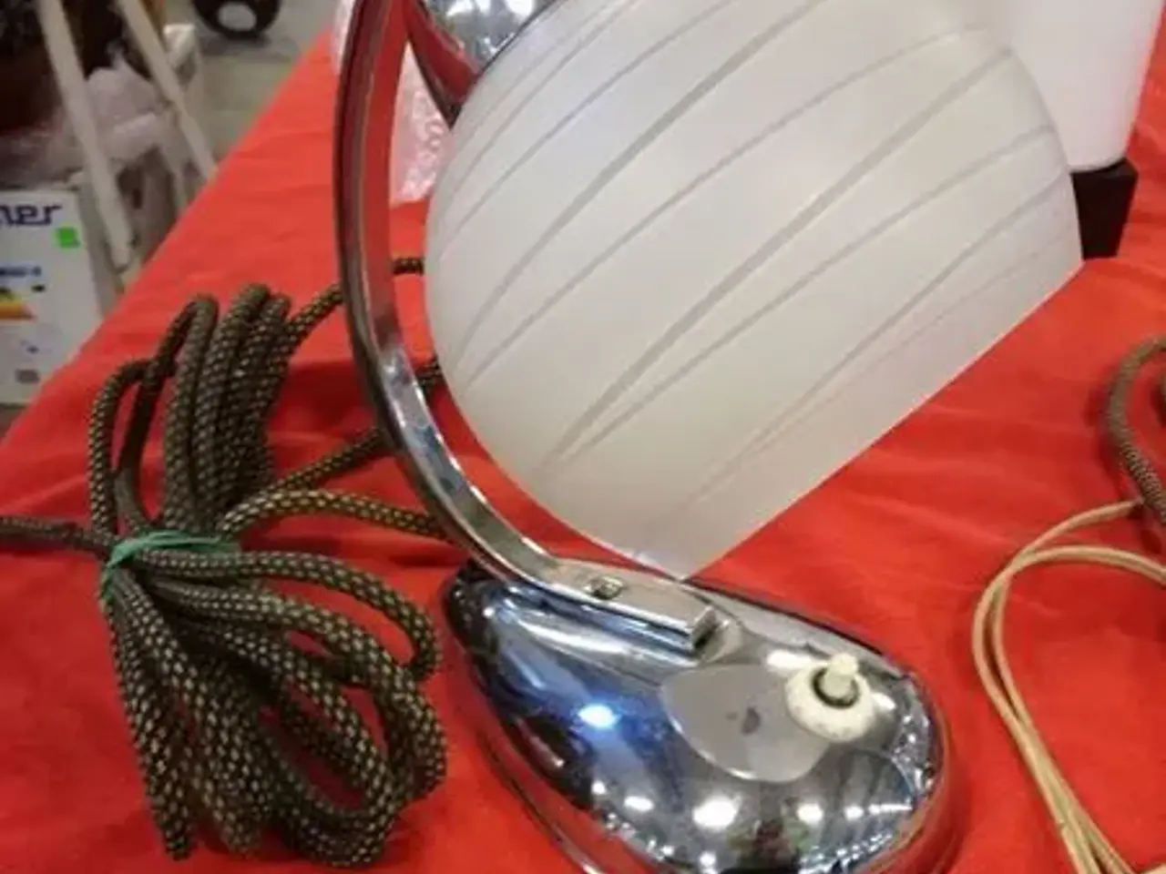 Billede 1 - Lækker design retro bord/væglampe, tjekkisk