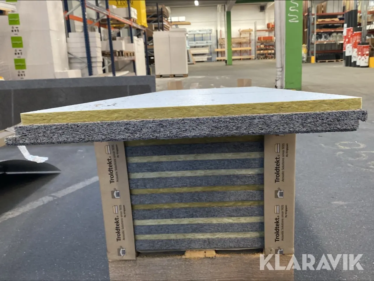 Billede 3 - Troldtektplader med isolering 60x180 cm - 8 styk
