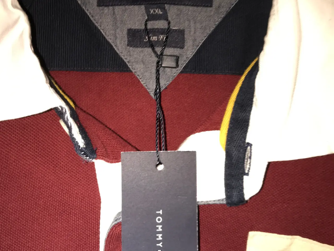 Billede 3 - Ny Tommy Hilfiger polo