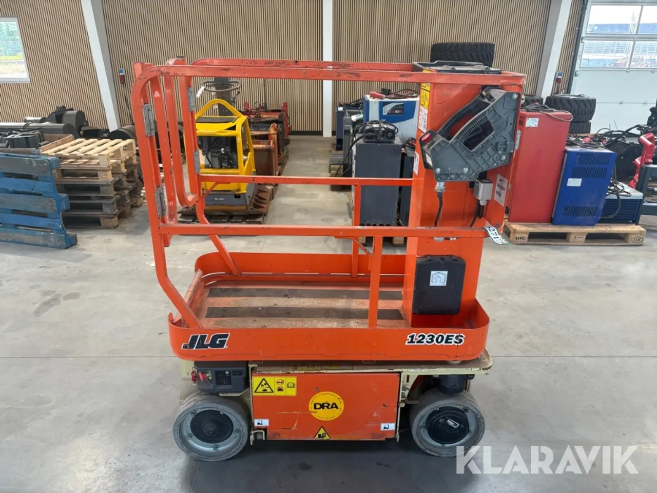 Billede 2 - Søjlelift JLG 1230ES