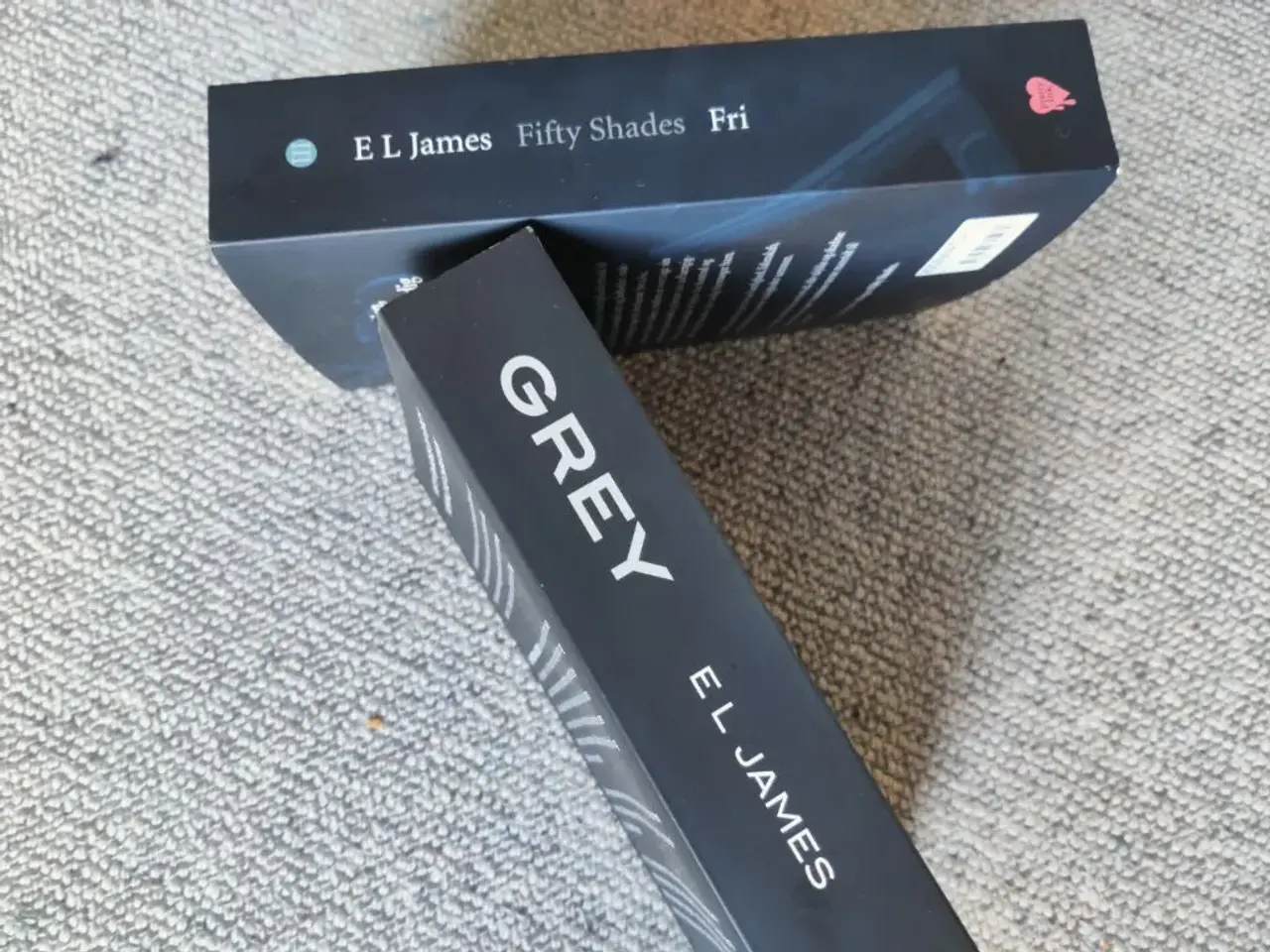 Billede 3 - E L James. Fri ,Grey