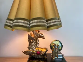 Sjælden japansk lampe fra 50’erne med spilledåse