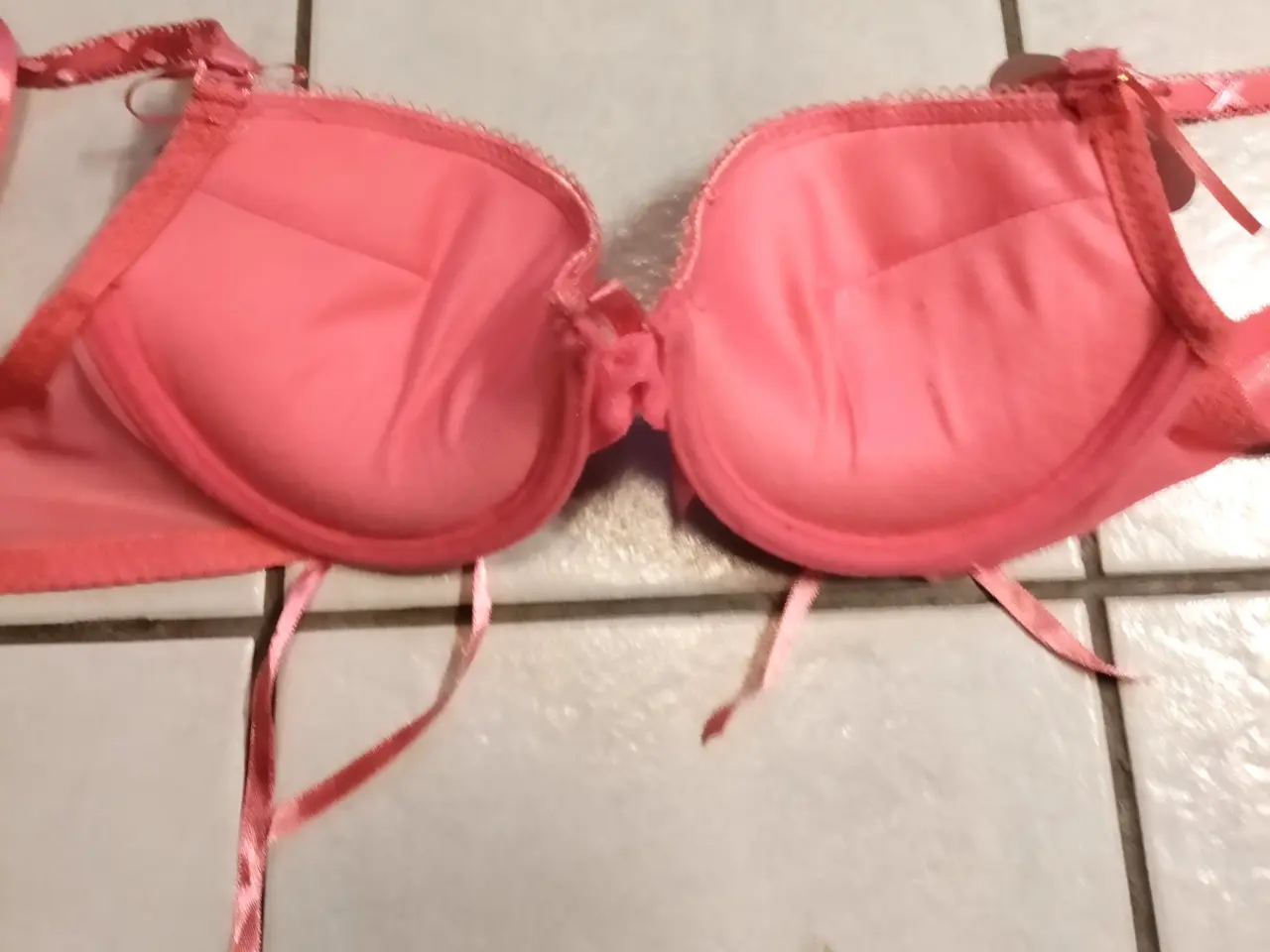 Billede 5 - Rosa BH Sæt PushUp og Satin
