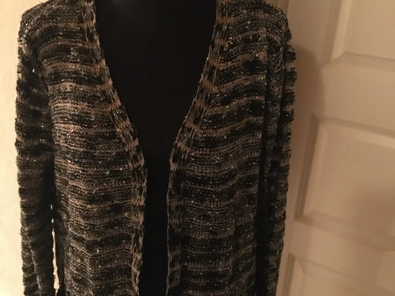 Billede 2 - Helt ny Minimum cardigan str. L polyester/uld