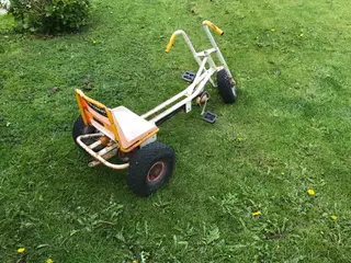 Moon car