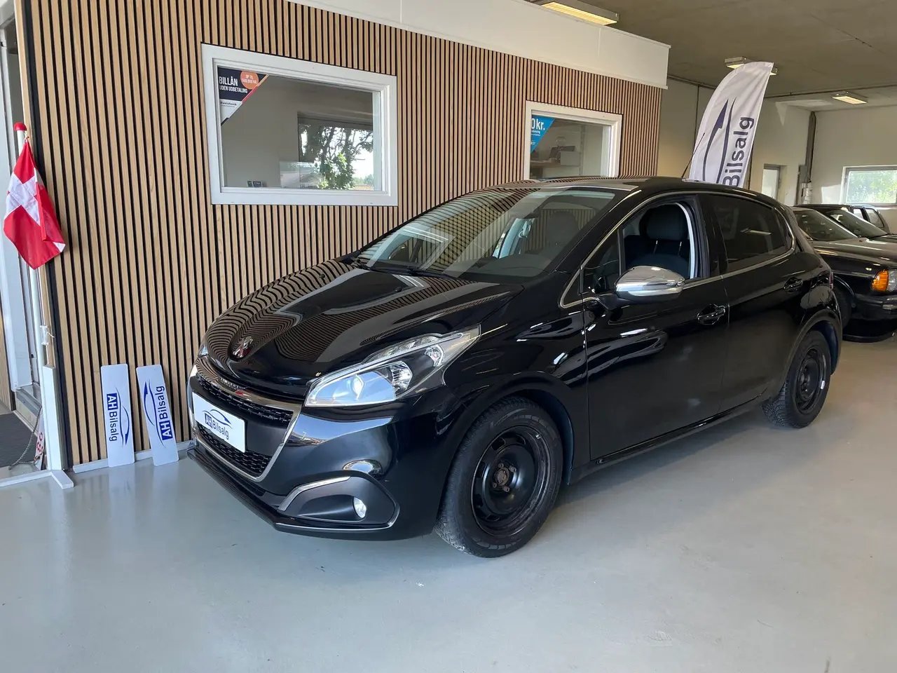 Billede 1 - Peugeot 208 1,6 BlueHDi Allure 100HK 5d