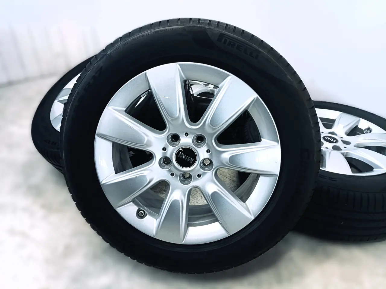 Billede 7 - 5x112 17" ET52 nav 66,6ø MINI sommersæt inkl.TPMS