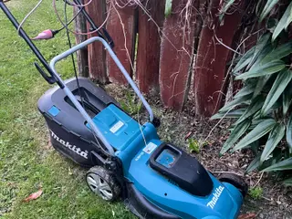 Makita græsslåmaskine, el