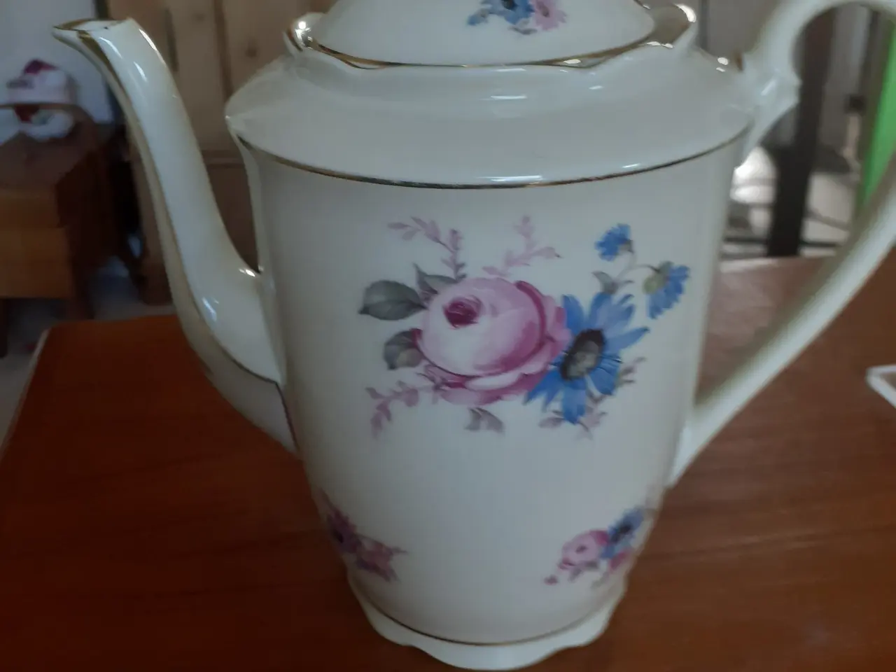 Billede 1 - Gammel kaffekande uden skår og afslag