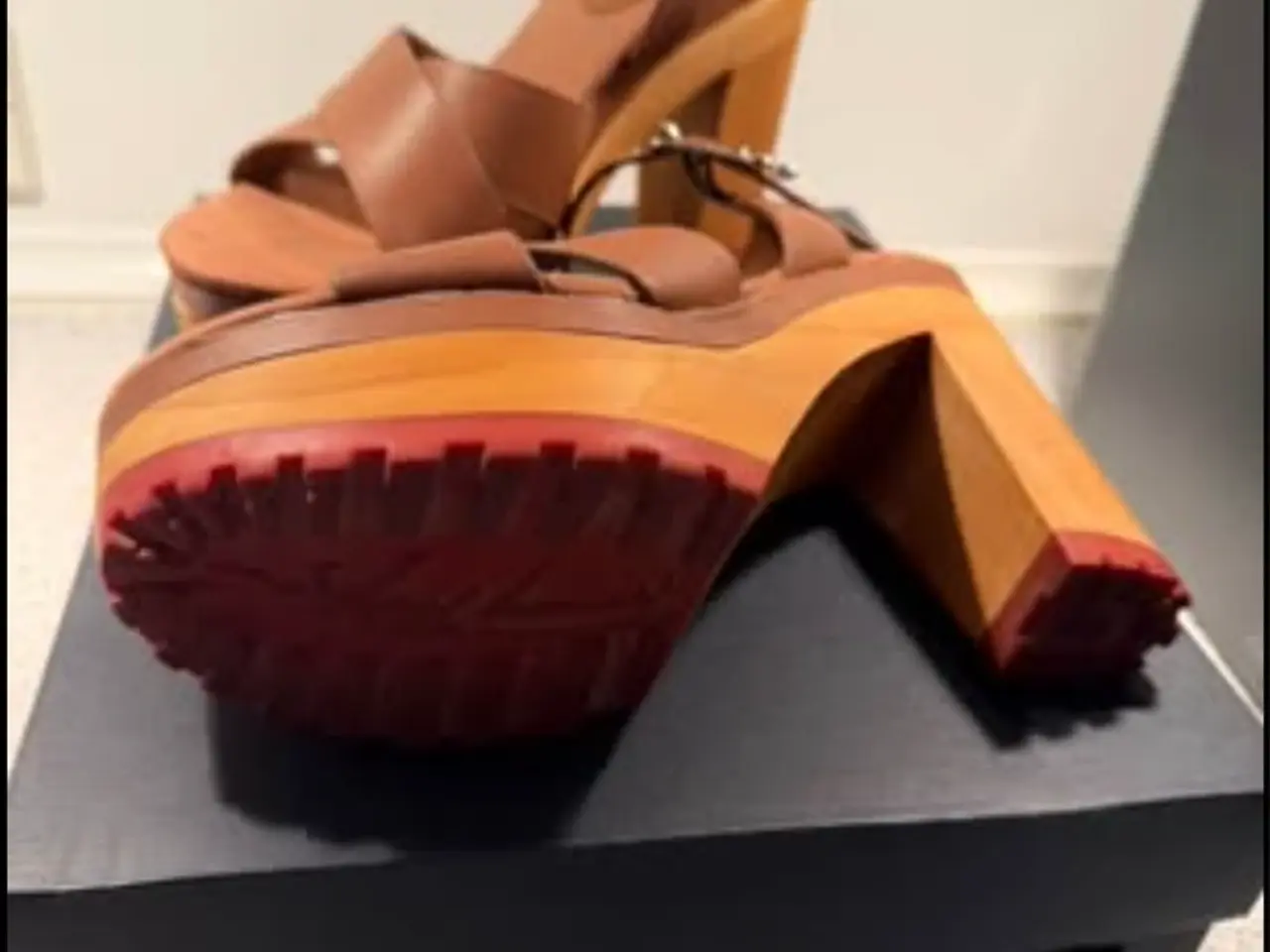 Billede 4 - Tommy Hilfiger Sandal. NYE