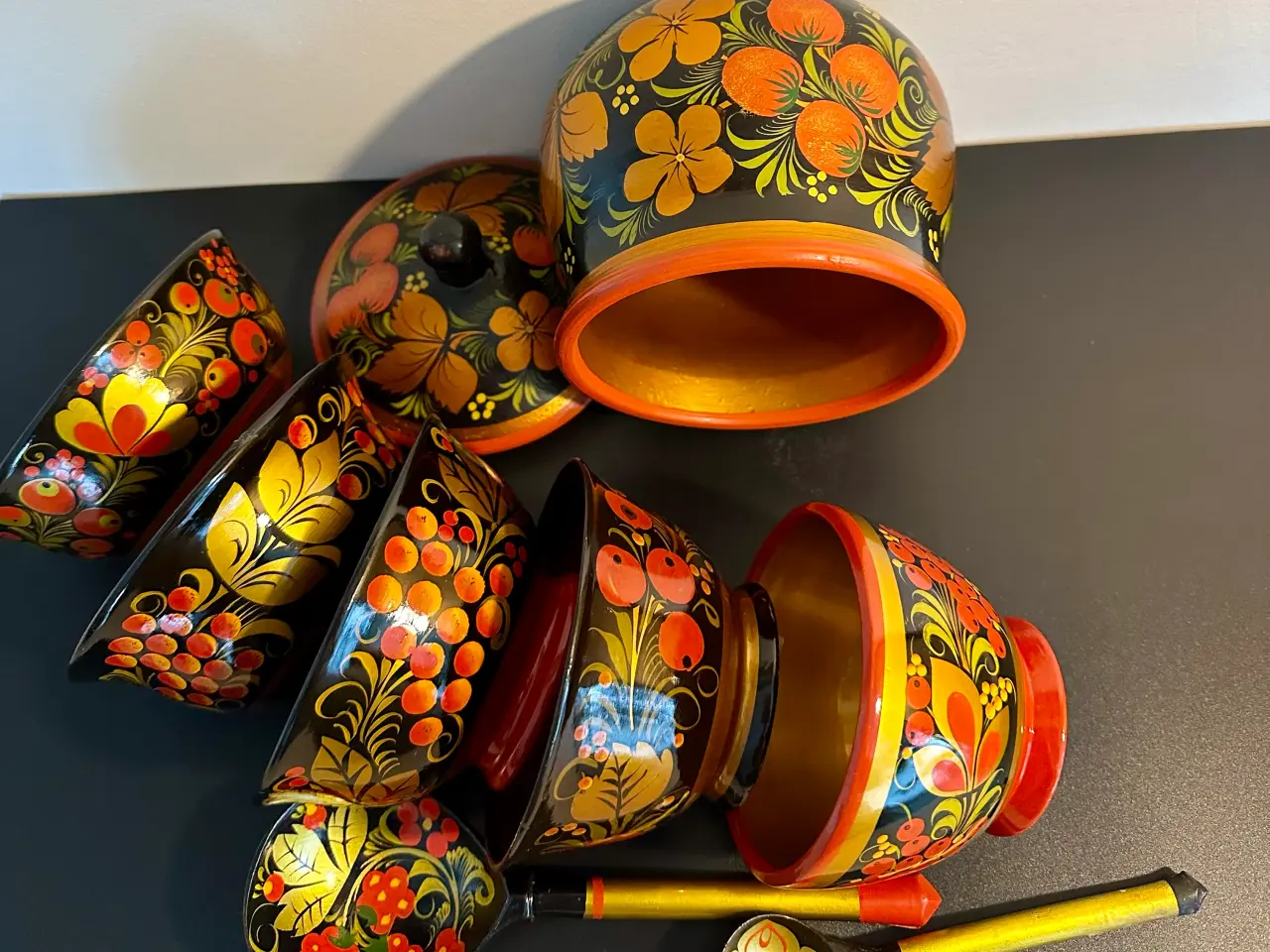 Billede 2 - Vintage håndmalet serverings sæt af træ fra USSR