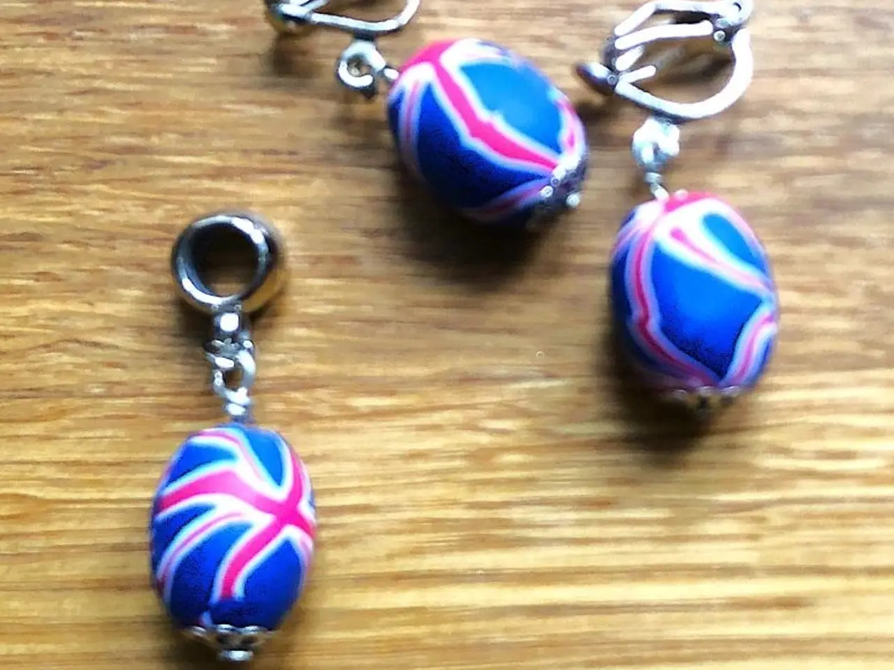 Billede 10 - ØRERINGE, ØRECLIPS, Union Jack - Engelsk