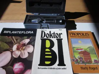 Biavl- 3 bøger+ refraktometer