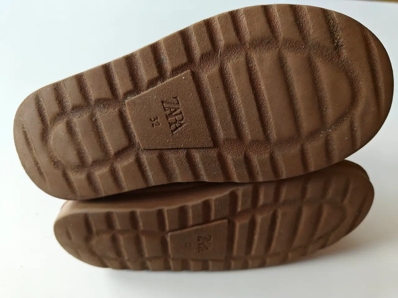 Billede 4 - Bamsesko fra Zara str. 32