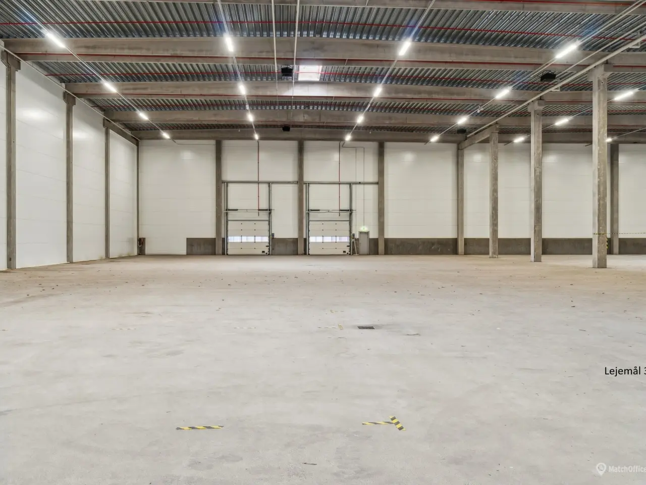 Billede 36 - Logistiklejemål med porte og ramper og en loftshøjde op til 10 meter