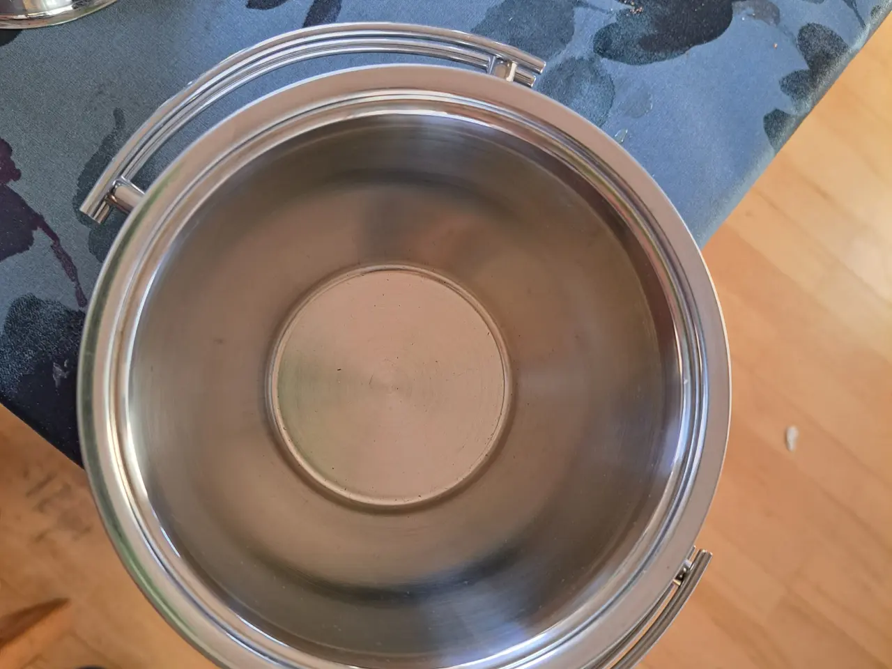 Billede 2 - Flot isspand I Dansk Design