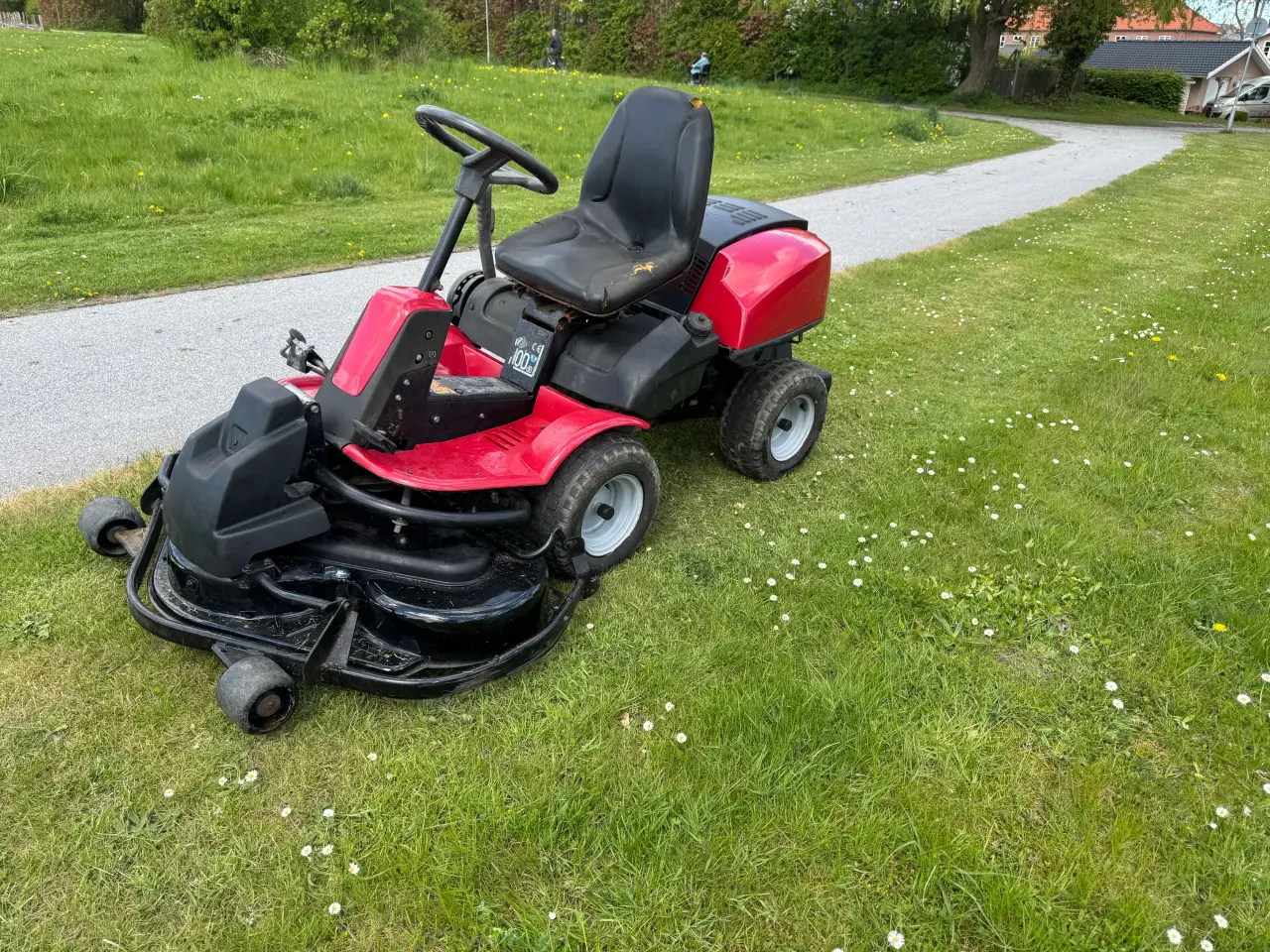 Billede 1 - Havetraktor jonsered fr2218 A2 4x4